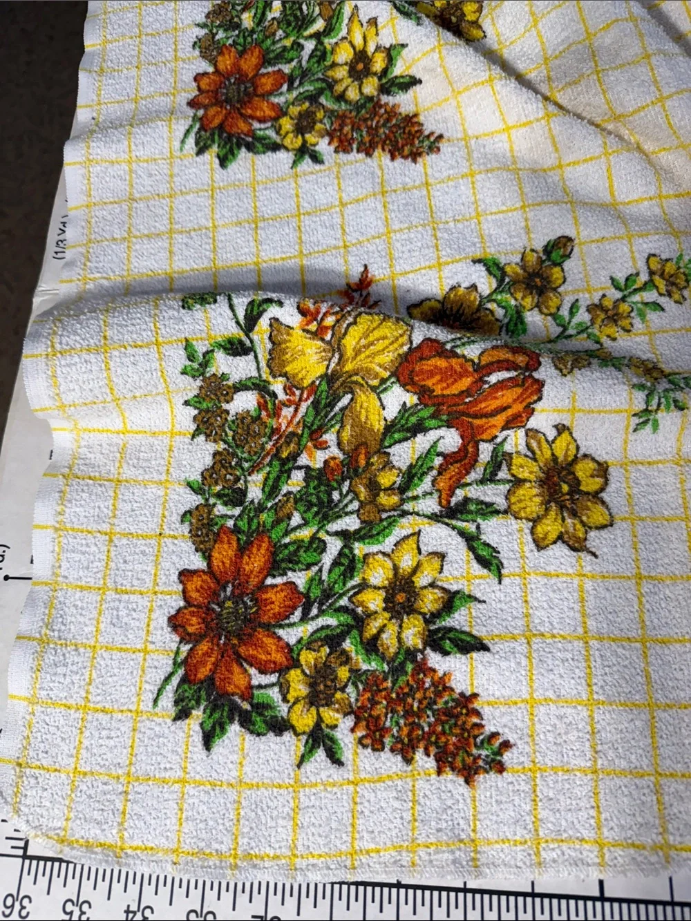 Vintage 1970s Terry Cloth Tablecloth 66 x 46 Harvest Floral Yellow Grid Cottage